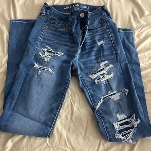 American Eagle Outfitters Women's Blue Distressed Jeans